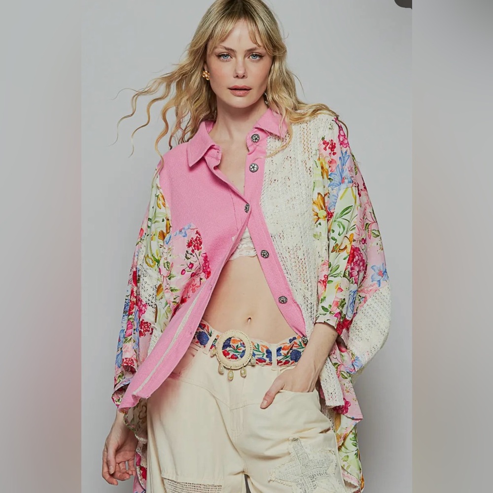 271 - POL Pink Floral Oversize Long Sleeve Crochet Lace Contrast Top